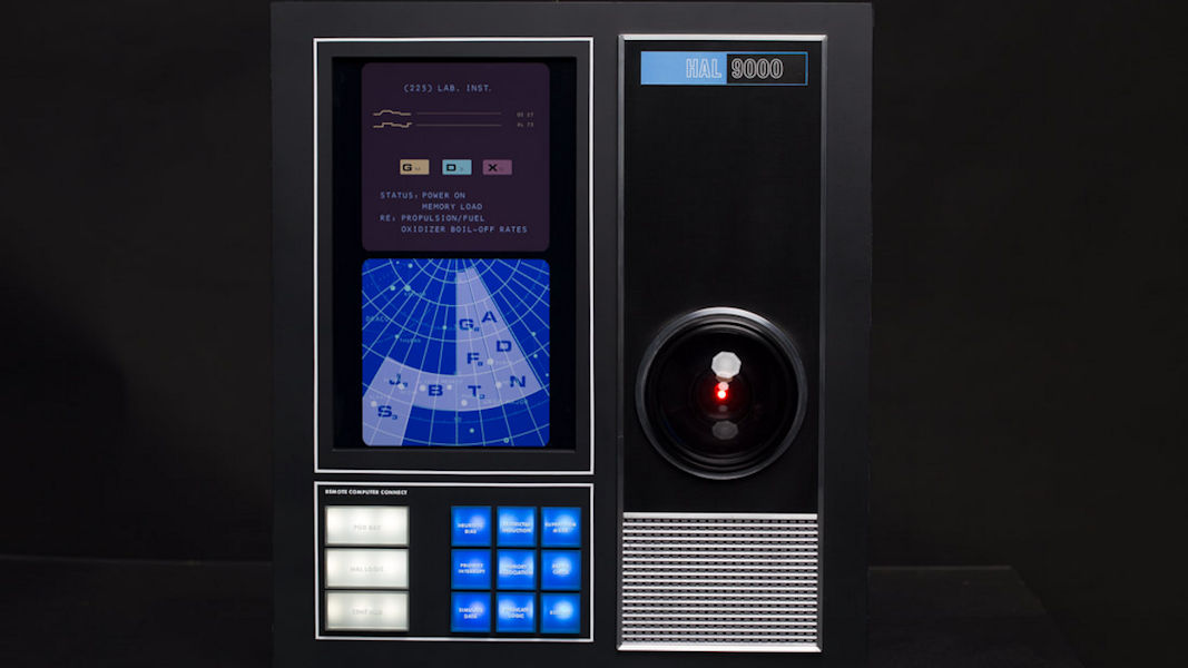 hal 9000 voice for siri